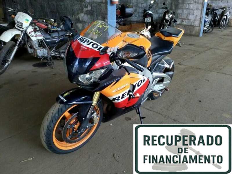 HONDA CBR 1000 RR FIREBLADE 2015