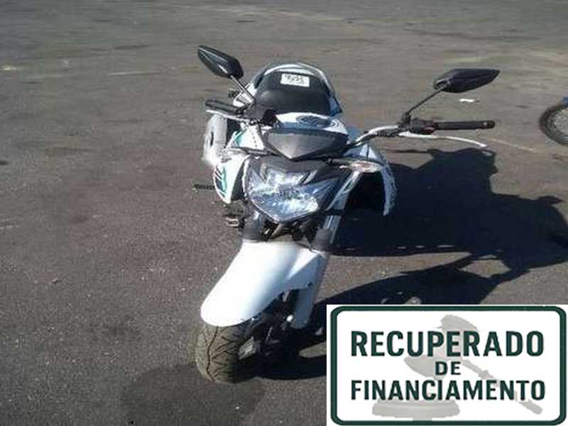 YAMAHA YS-250 FAZER SED 20152016