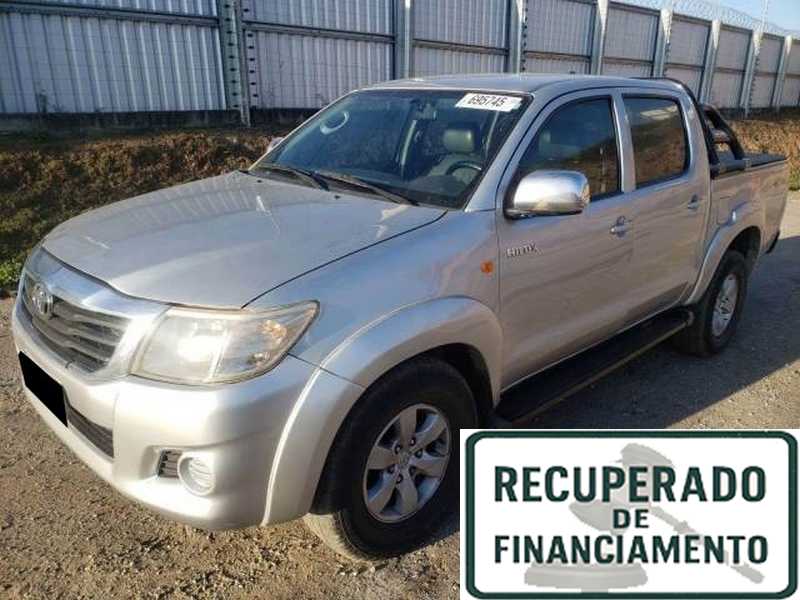 TOYOTA HILUX CD STD 2.5 D-4D TURBO DIESEL